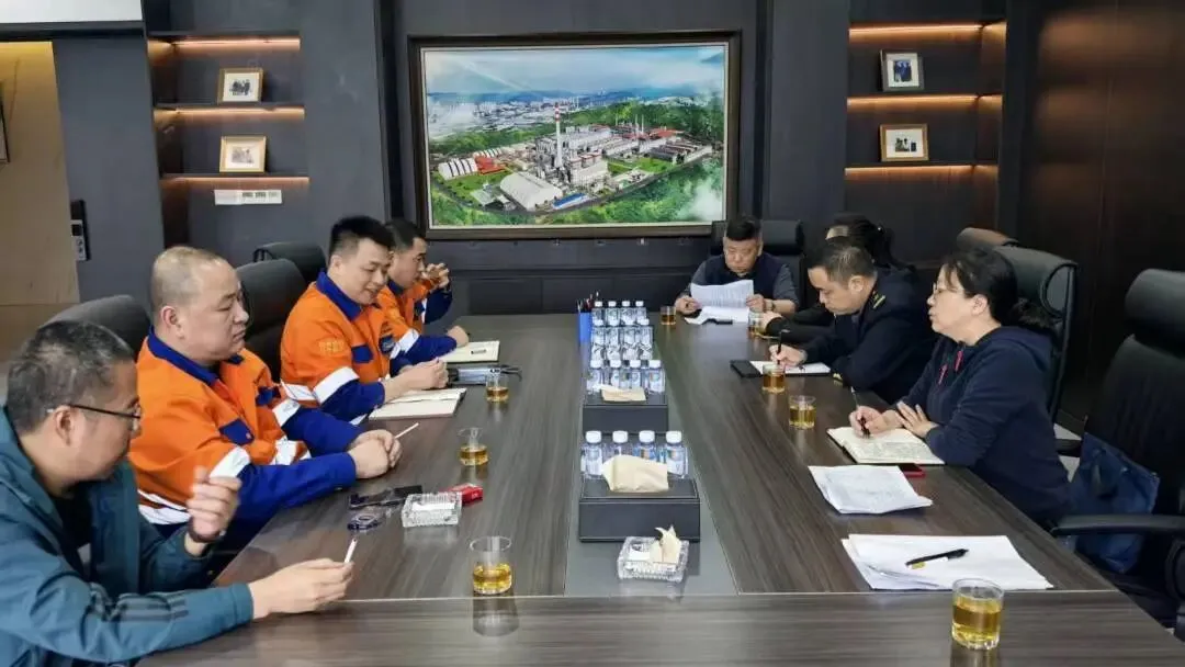 营销前沿|直达!万州—西宁氧化铝班列首发