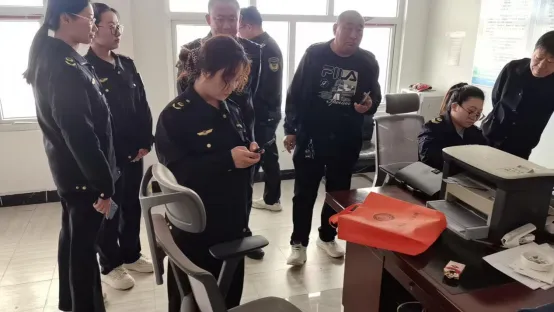 康保县市场监督管理局联合多部门开展畜禽养殖专项检查筑牢安全防线