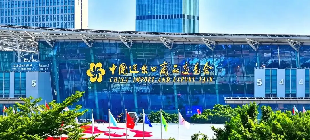 “小电池”转动“大市场”|南方钜大电池参展139届广交会