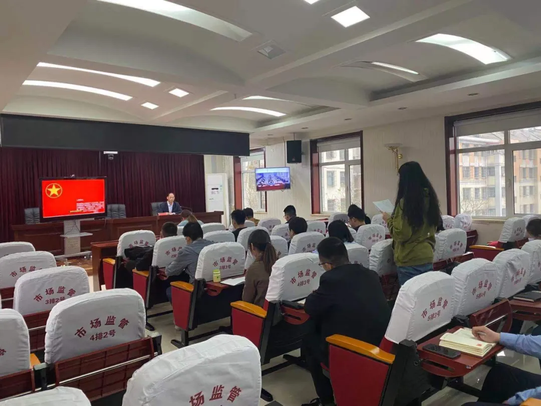 【创文进行时】市场监管局团支部举行“传承红色精神 砥砺无悔青春”党史主题团日活动