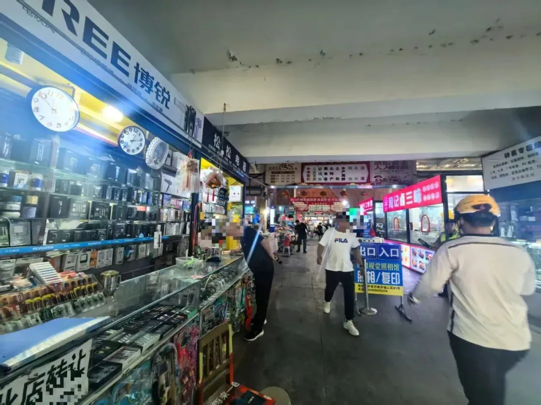 萨依巴格市场档口转让(可空转)