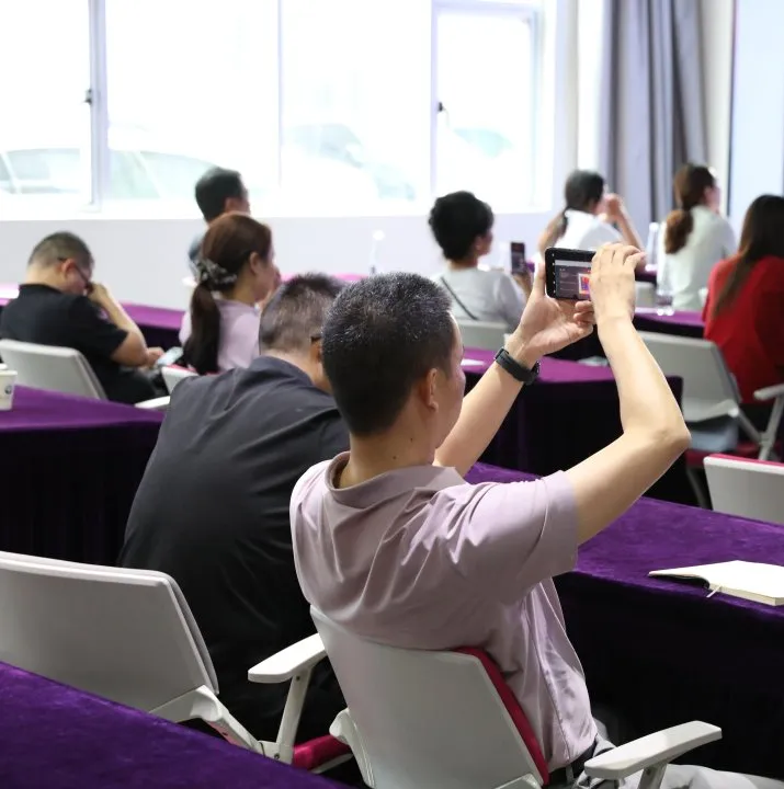 政企联动赋能|紫荆1号开展AI+营销实战课程圆满举办