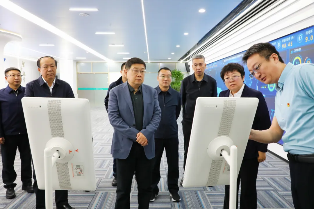 张海峰赴内蒙古电力营销服务公司、内蒙古电力调控公司、内蒙古电能计量公司、内蒙古电力交易公司调研