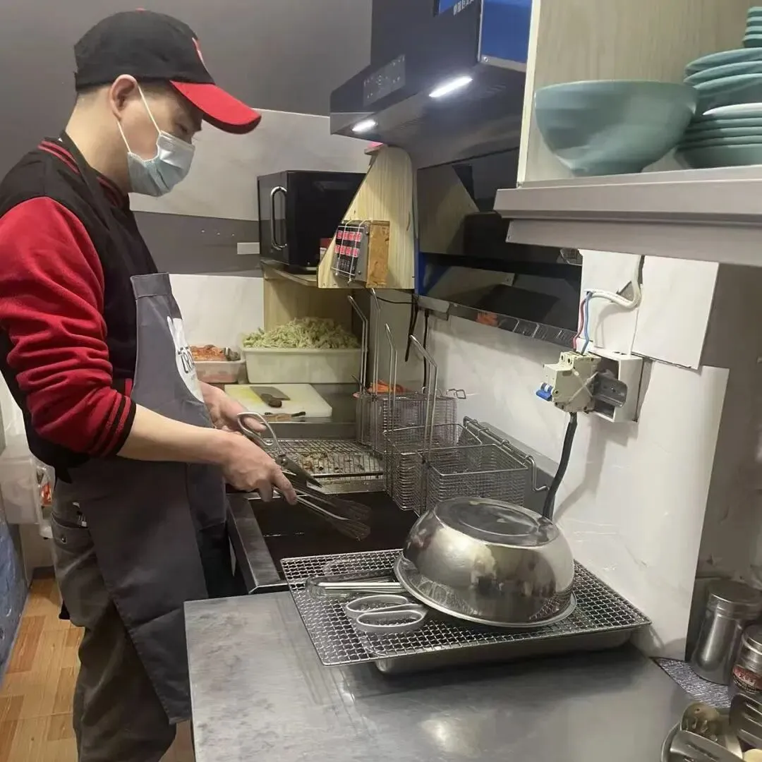 柘荣县市场监管局开展“阳光外卖 你我同查”专项行动以“三色榜”守护群众舌尖安全