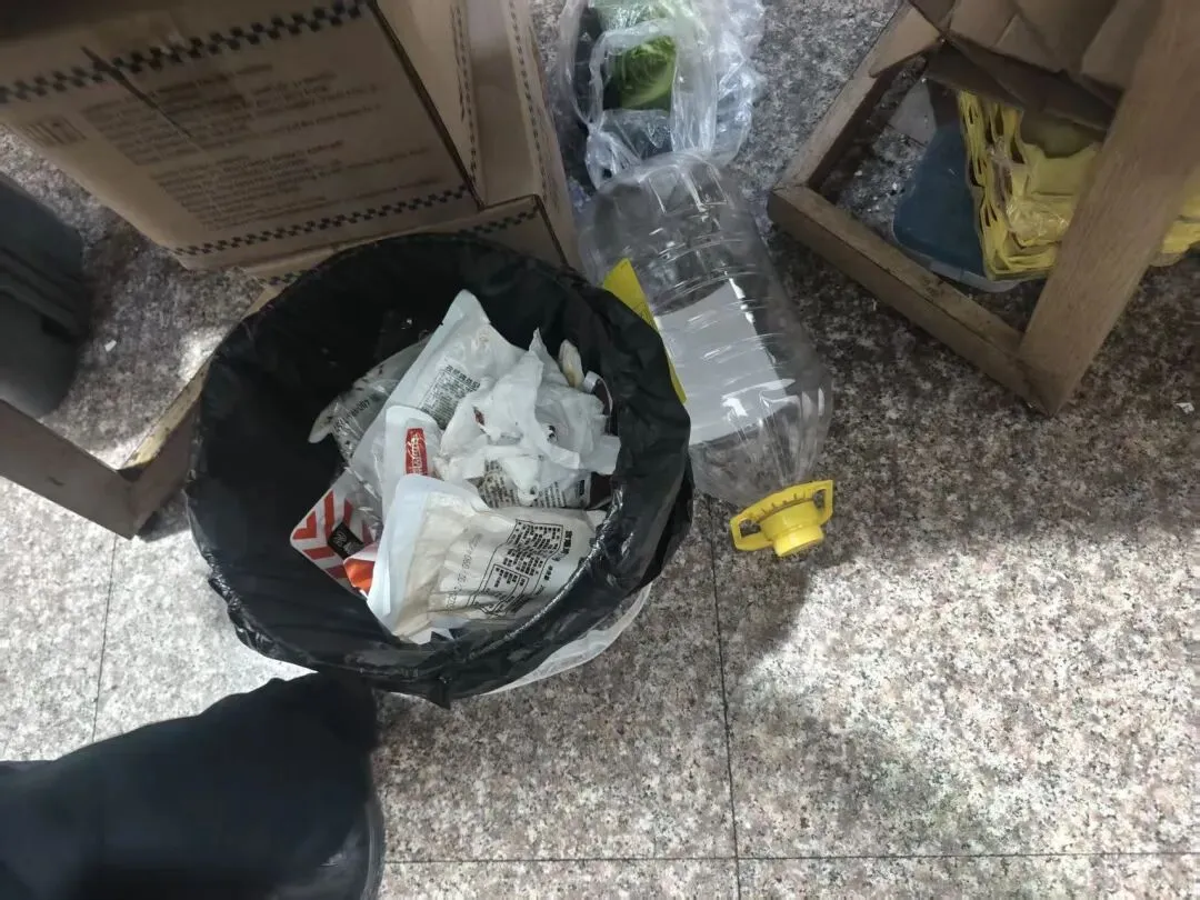 柘荣县市场监管局开展“阳光外卖 你我同查”专项行动以“三色榜”守护群众舌尖安全