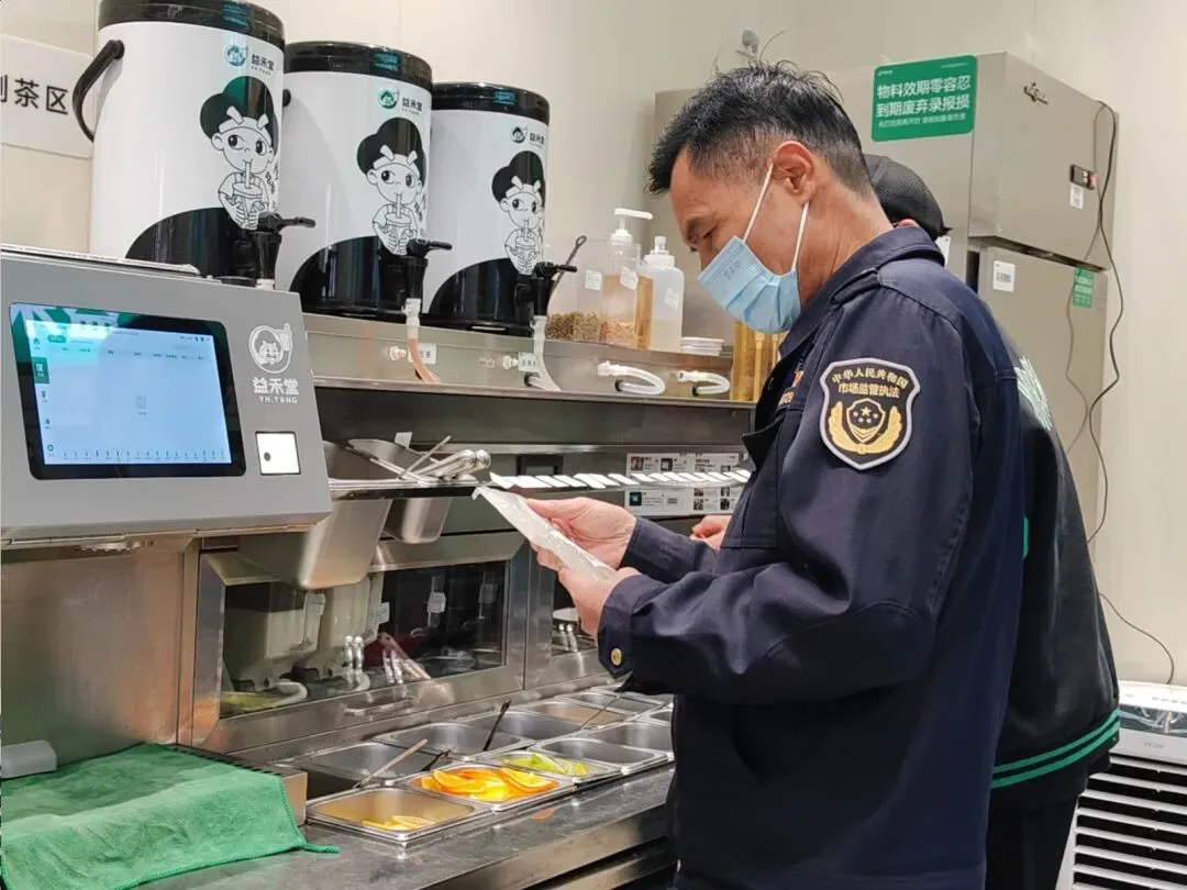 大理市市场监管局重拳出击 开展网络餐饮食品安全集中整治行动