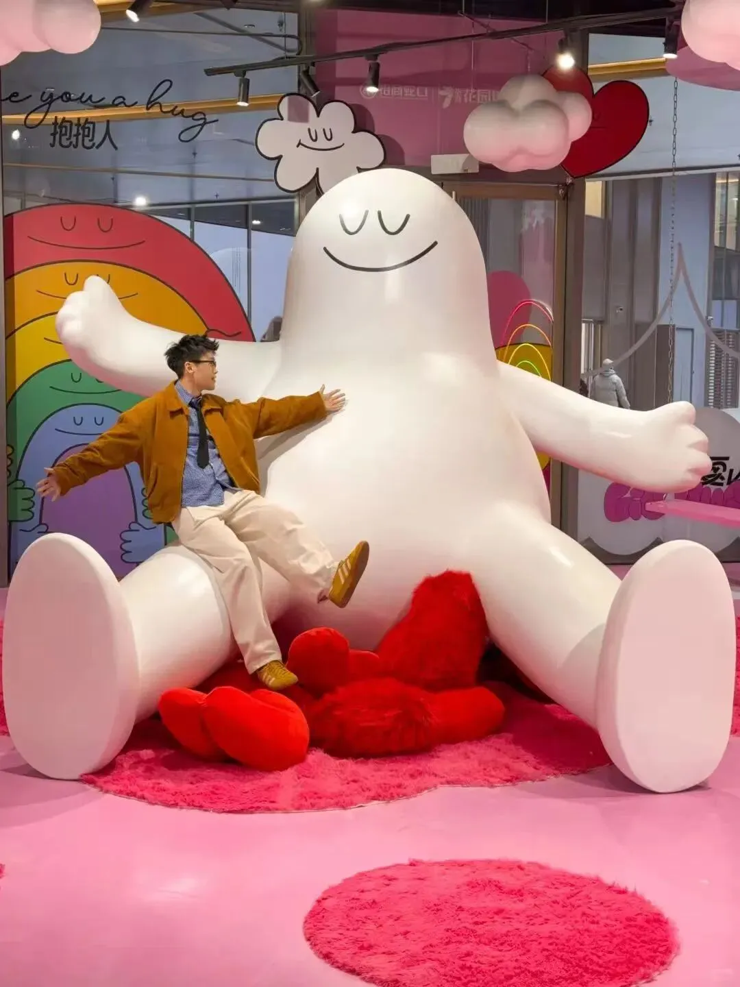 【品牌雕塑美陈】美陈雕塑市场规模破500亿:中小企业的机会在哪里?& 十五款城市潮流IP美陈装置