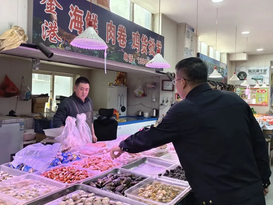 文明的力量㊱ | 强化市场监督检查 守护群众舌尖安全