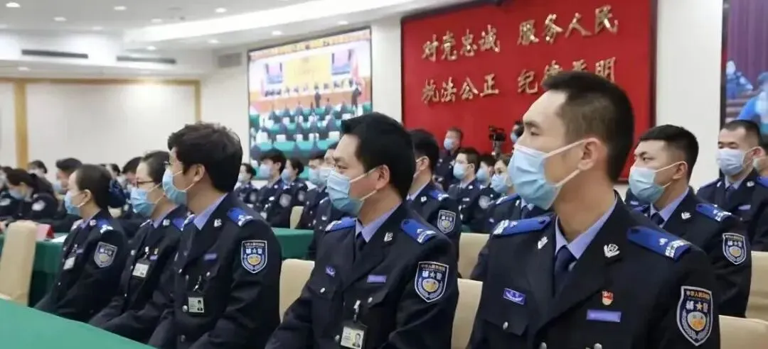 辅警职业,为何成了如今相亲市场上的“滞销品”呢?