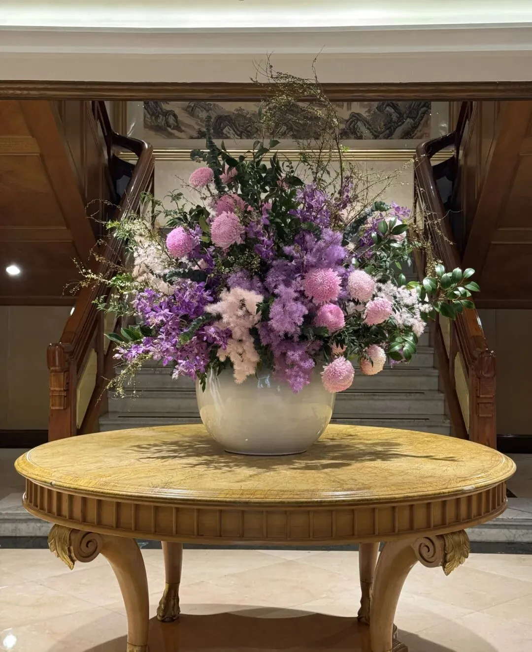 国际古董市场变局:艺术品交易新模式,藏着多少财富与战略密码