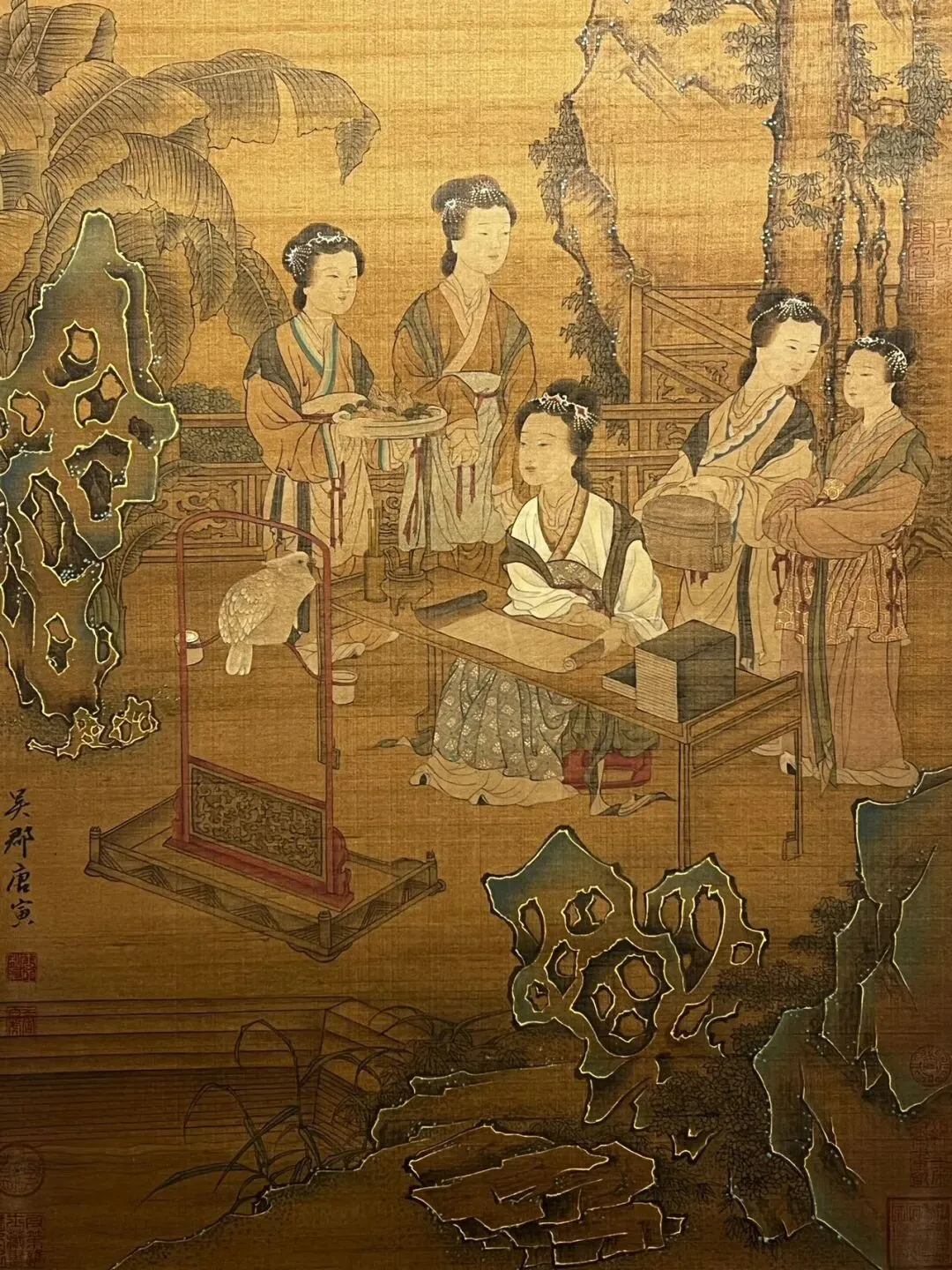 未来是民藏的天下,中国民间收藏市场正迎来了“黄金时代”.老藏家,保好你的收藏!