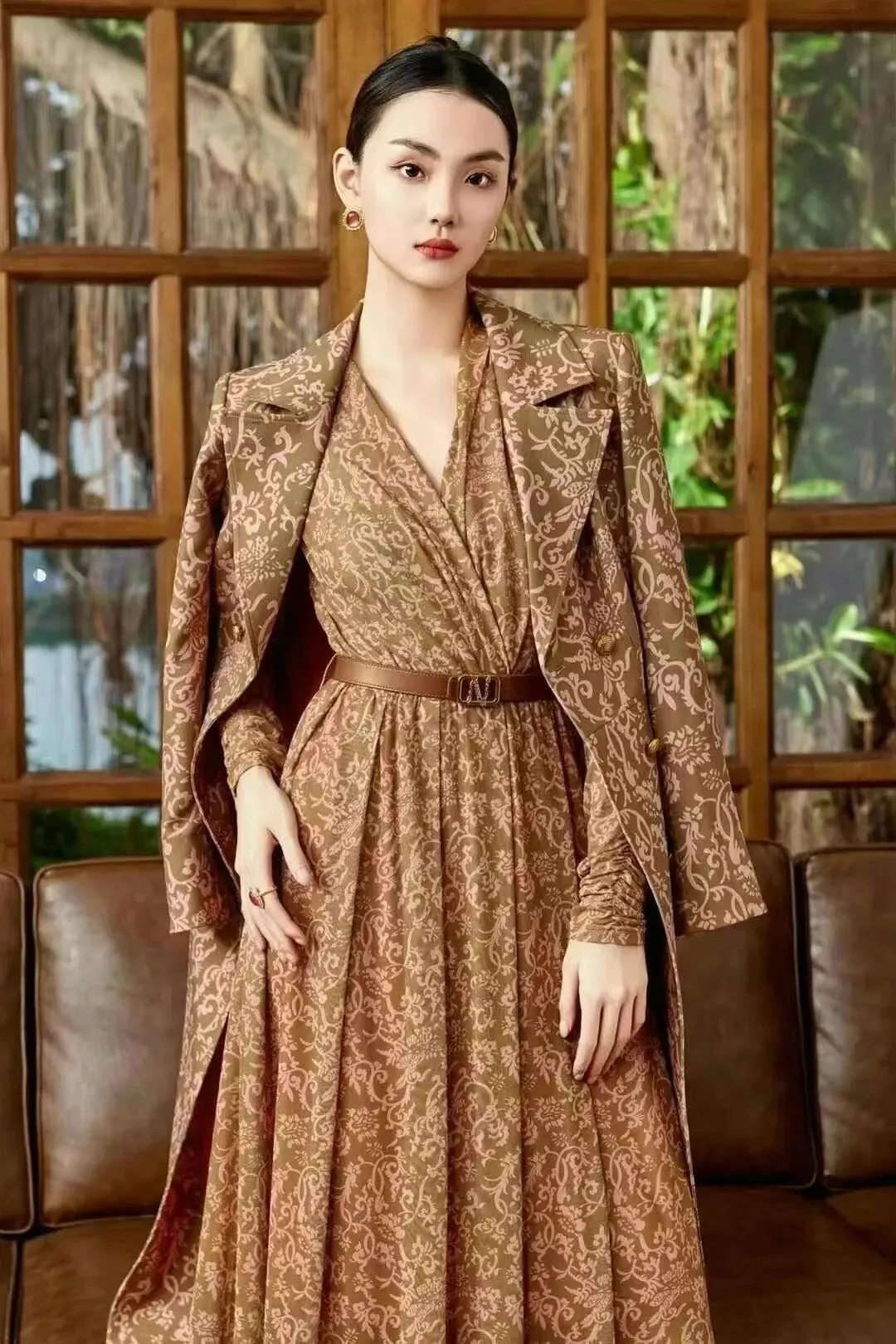 广州大牌尾货服装市场直播间怎么找品牌尾货货源