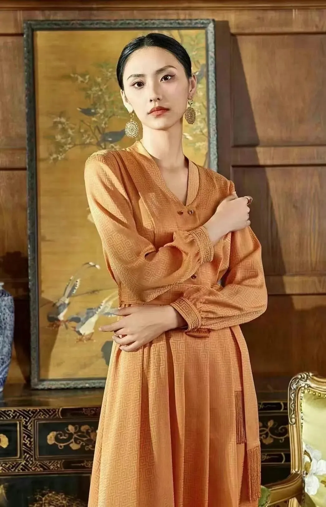 广州大牌尾货服装市场直播间怎么找品牌尾货货源