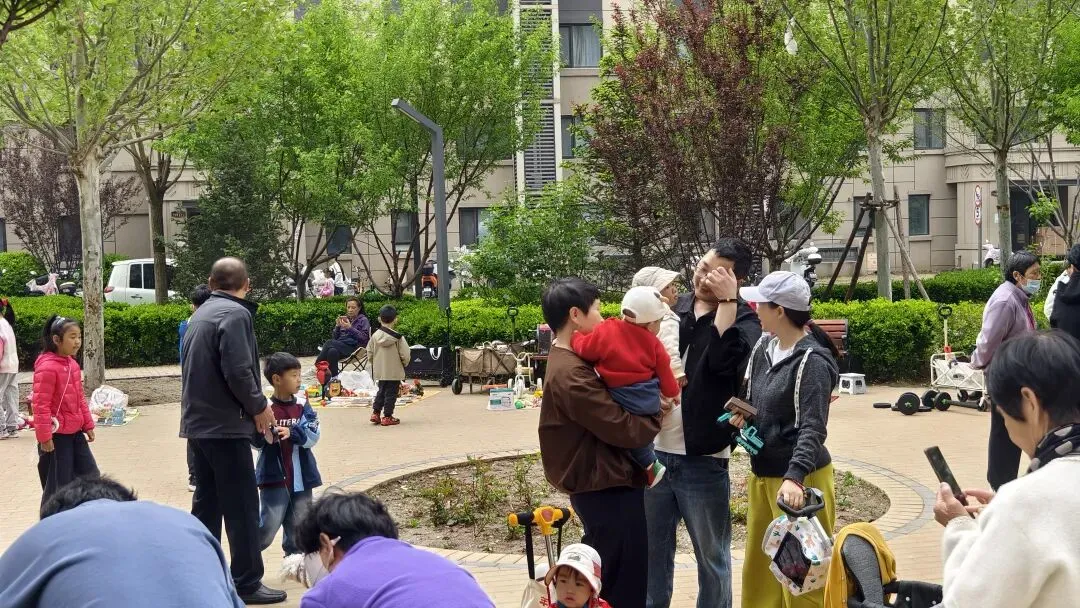 第一届恒泰家园跳蚤市场活动圆满落幕!