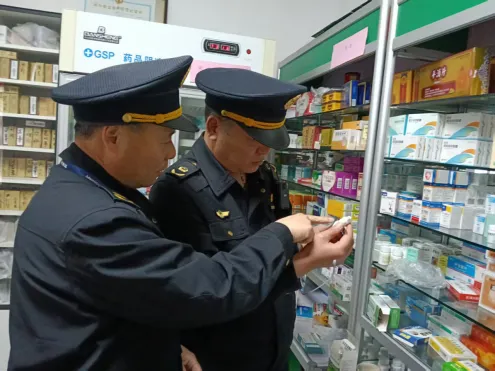 市市场监管综合执法支队积极开展药品安全专项执法行动