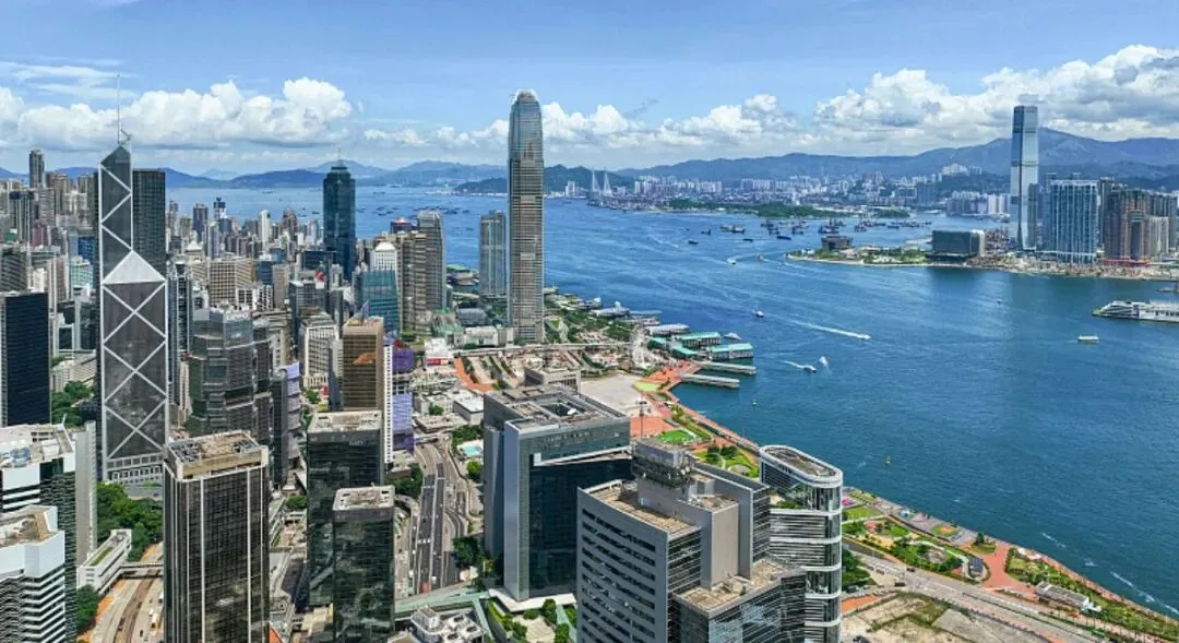 冰火两重天!市场疯狂撕裂:普品死、高货疯,2026香港将引爆民藏变现终极狂潮!赤裸裸的现实!香港民藏变现将掀起资本血拼!