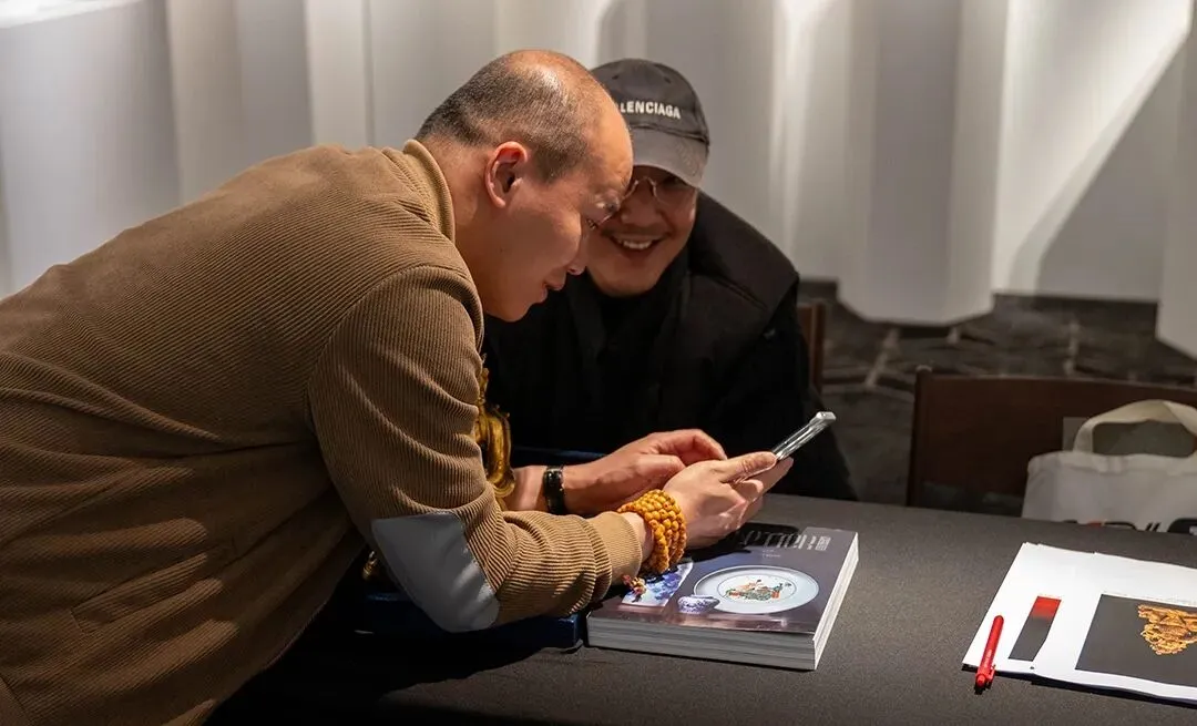 冰火两重天!市场疯狂撕裂:普品死、高货疯,2026香港将引爆民藏变现终极狂潮!赤裸裸的现实!香港民藏变现将掀起资本血拼!