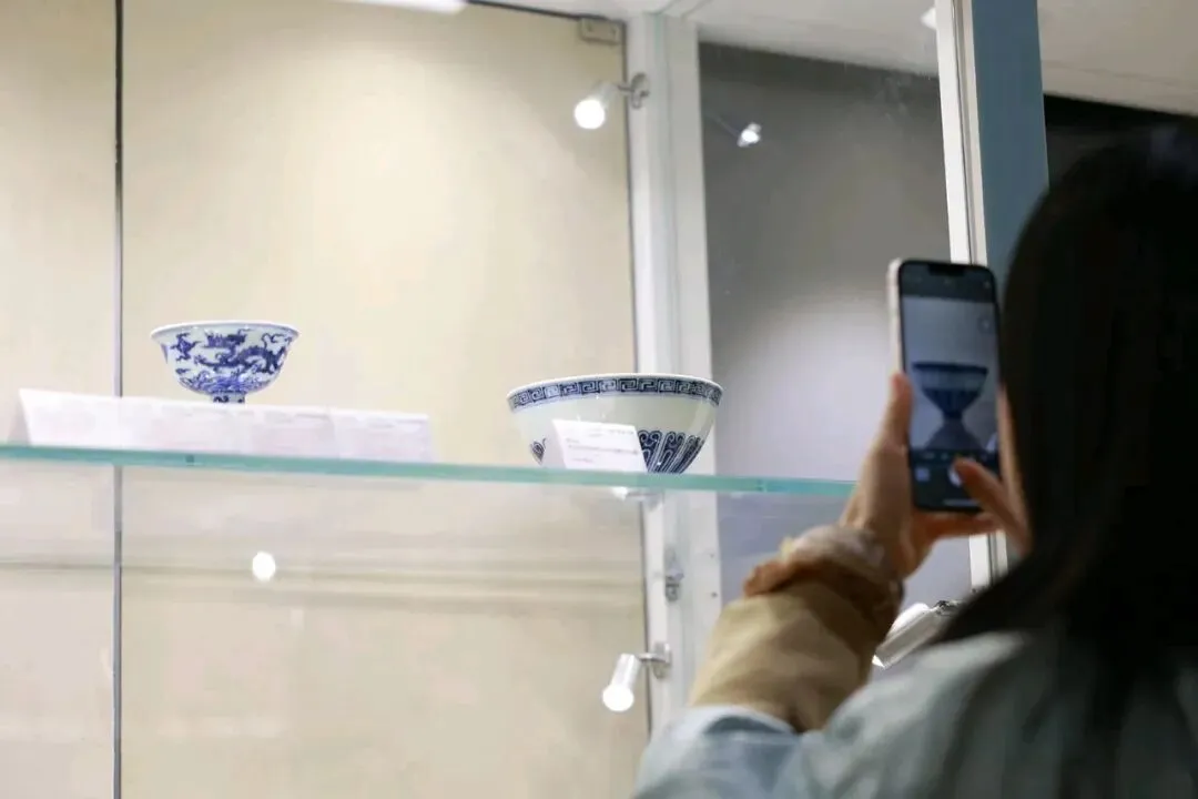 冰火两重天!市场疯狂撕裂:普品死、高货疯,2026香港将引爆民藏变现终极狂潮!赤裸裸的现实!香港民藏变现将掀起资本血拼!