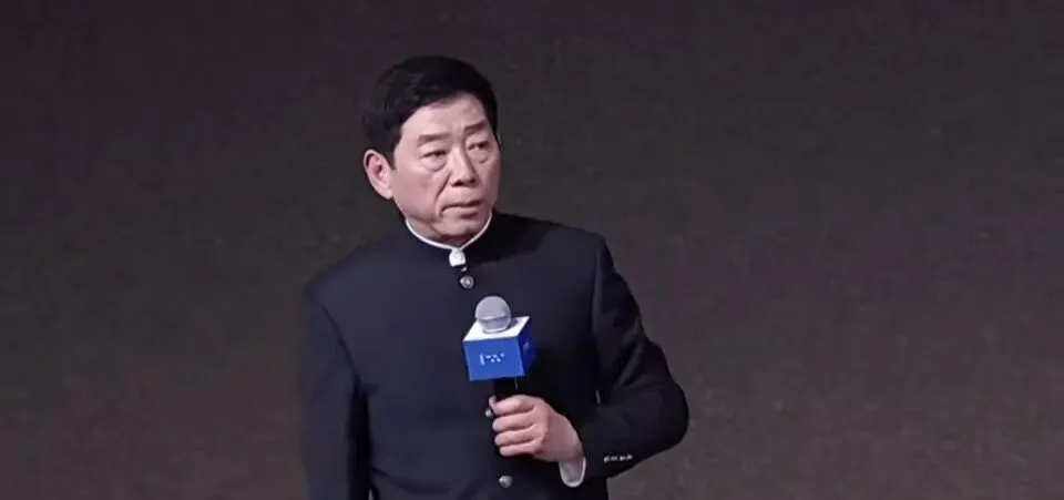 刚刚,魏建军怒斥营销团队在“犯罪”