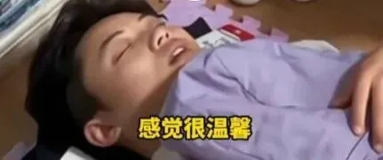 四川雅安一农贸市场有商户把肉拿到公厕冲洗?官方通报:已责令涉事商户停业整顿,并依法下架涉事肉品