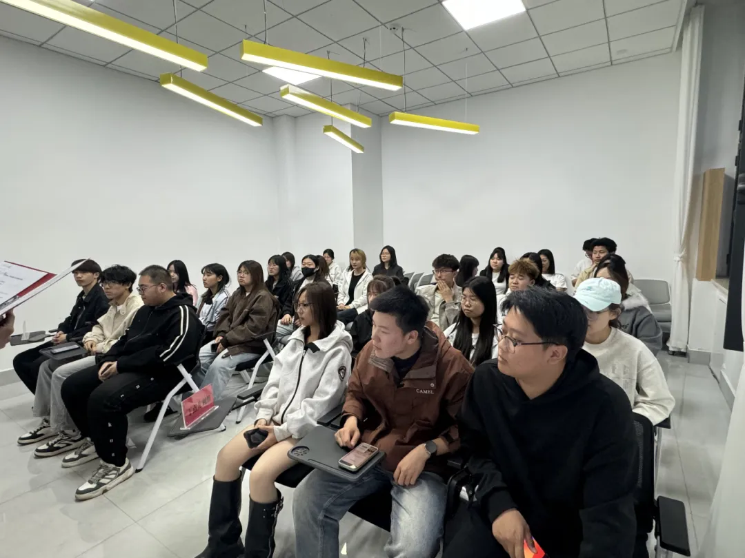 学院计算机技术系举办了“共绘寝约,同心筑家”知识竞赛活动