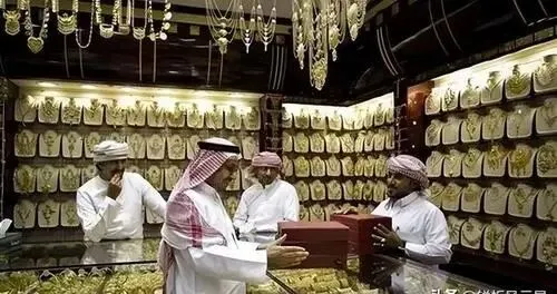 黄金重震市场,4类资产将迎爆发期,普通人需盯紧3大信号