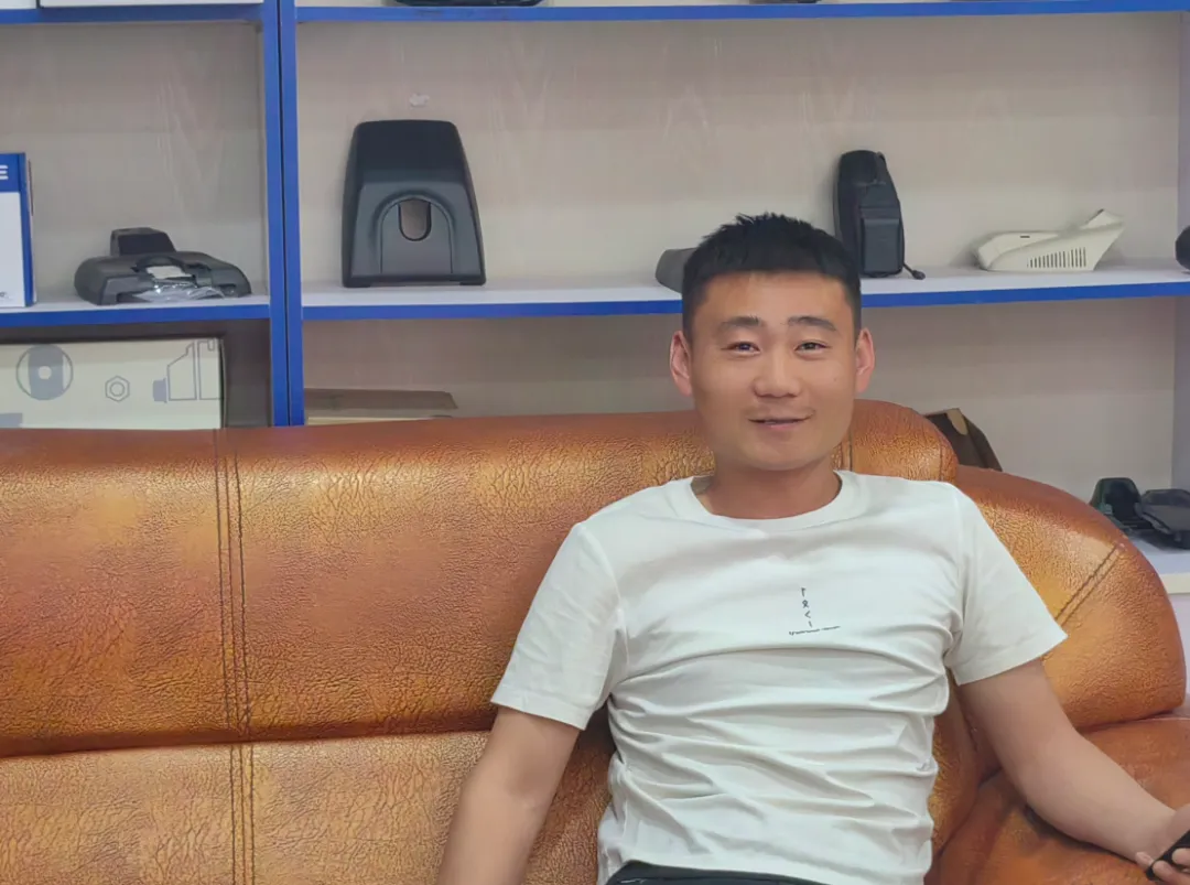 永隆汽车用品市场十三载:从“绕路”少年到“鑫名扬”的匠心突围