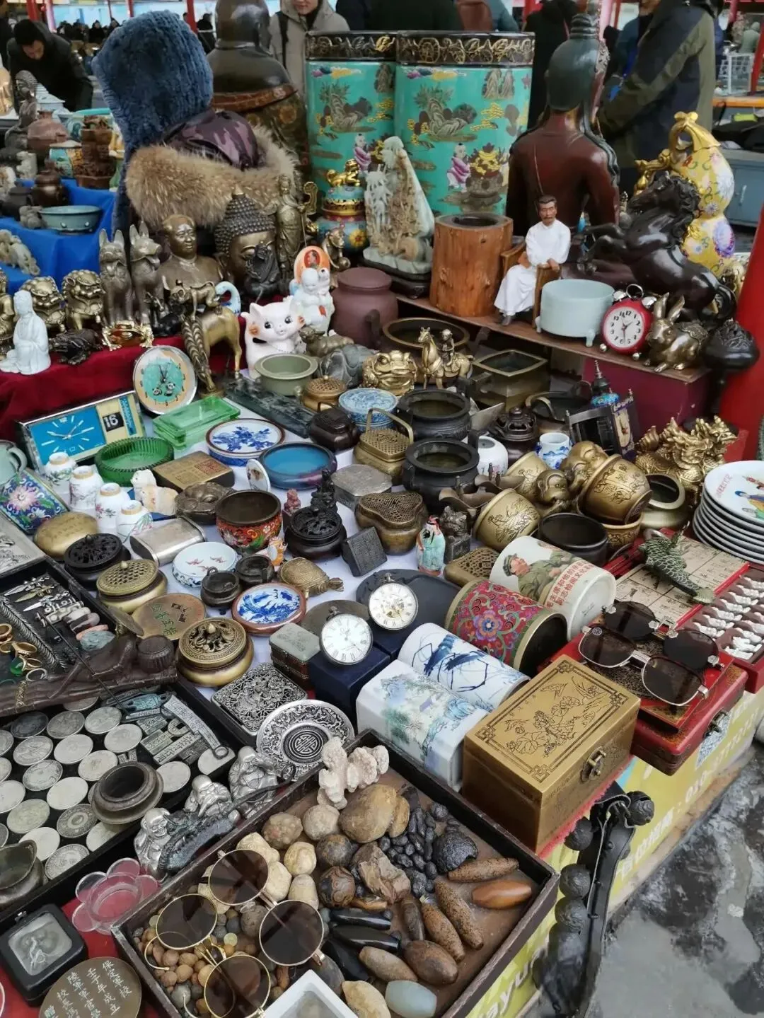 在二手市场发现清朝银币,砍价一小时最终拿下,200是不是贵了?