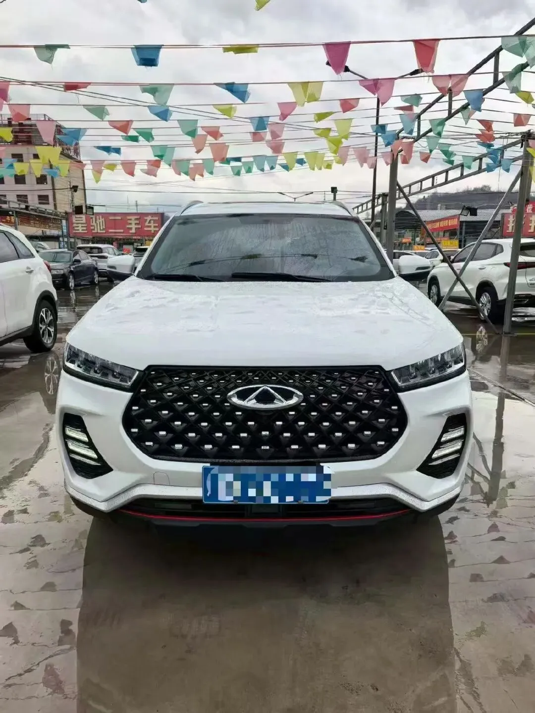 成县顺通祥合二手车市场•今日现车推荐|长安欧尚X5、奇瑞瑞虎7