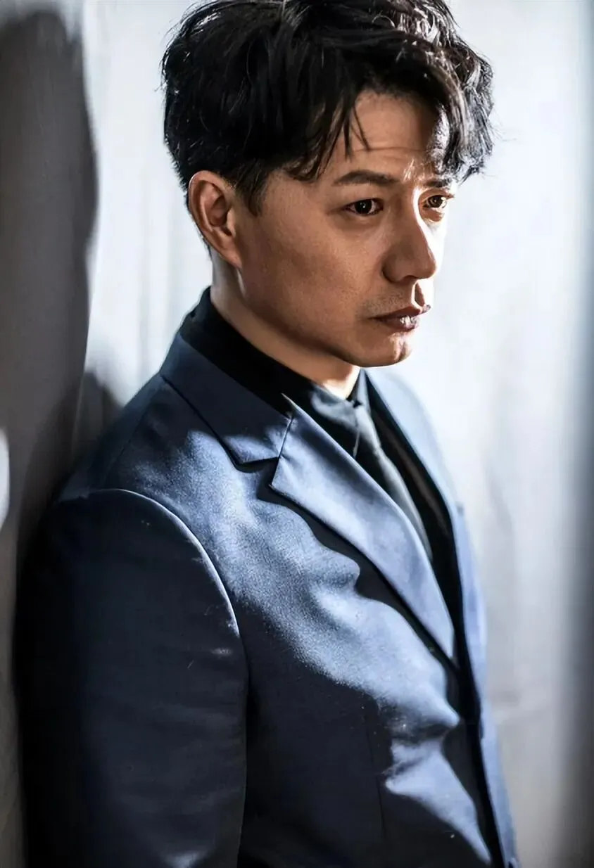 段奕宏消失三年:不是没戏拍,是市场和他在互相抛弃