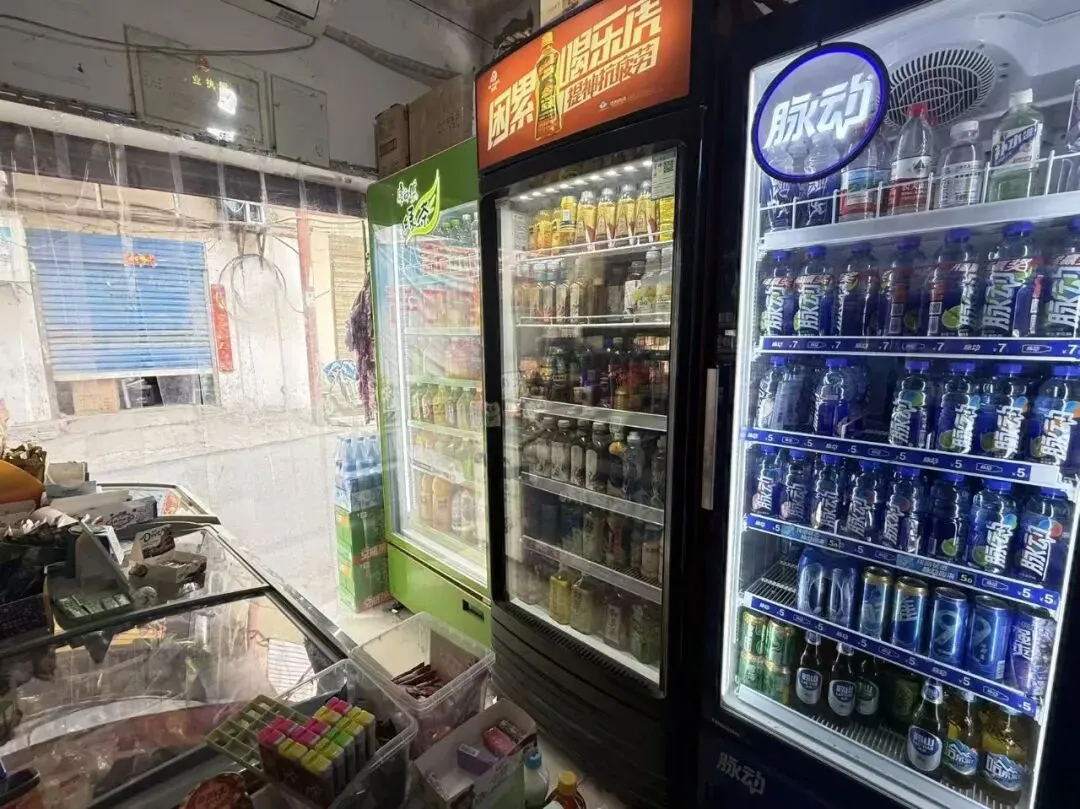 师院十二里河综合市场对面便利店转让 带烟证