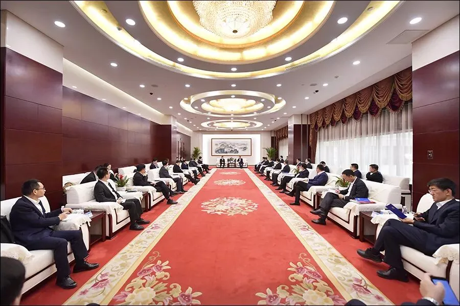 招商局与中国中铁签约|将共同开发国内外市场