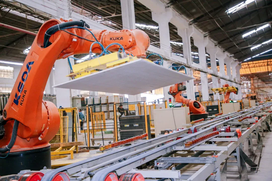 方向集团:获“市场好瓷砖”认可