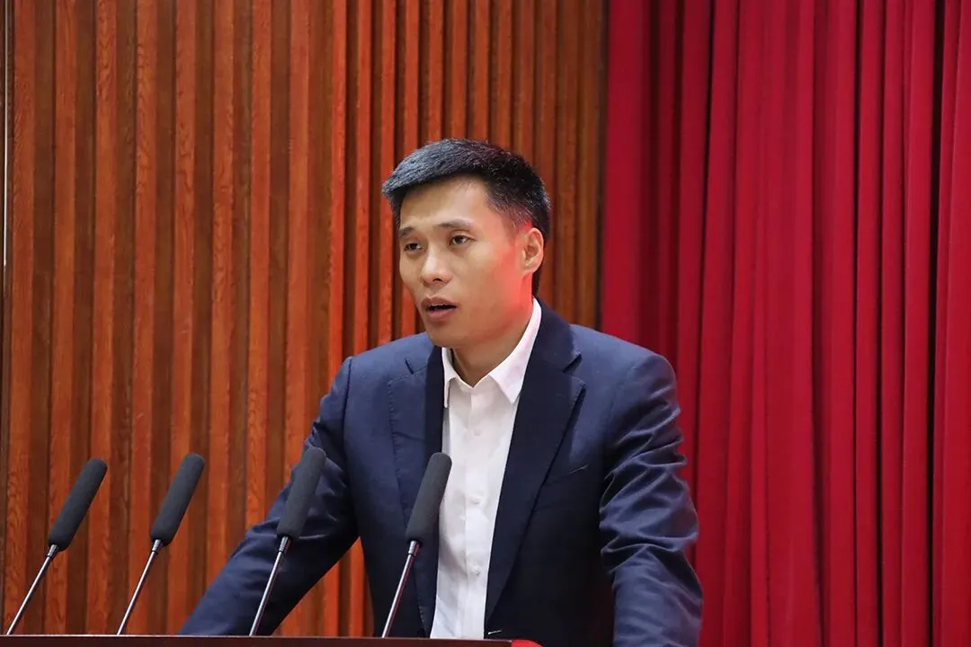 蔡洪坊新闻‖蔡洪坊酒销售公司召开2026年一季度员工激励大会