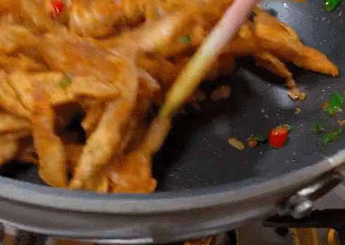 市场上这3种鱼,可能,现在是无法人工养殖的,都是野生鱼,价格便宜营养高!