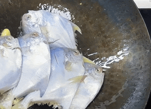 市场上这3种鱼,可能,现在是无法人工养殖的,都是野生鱼,价格便宜营养高!