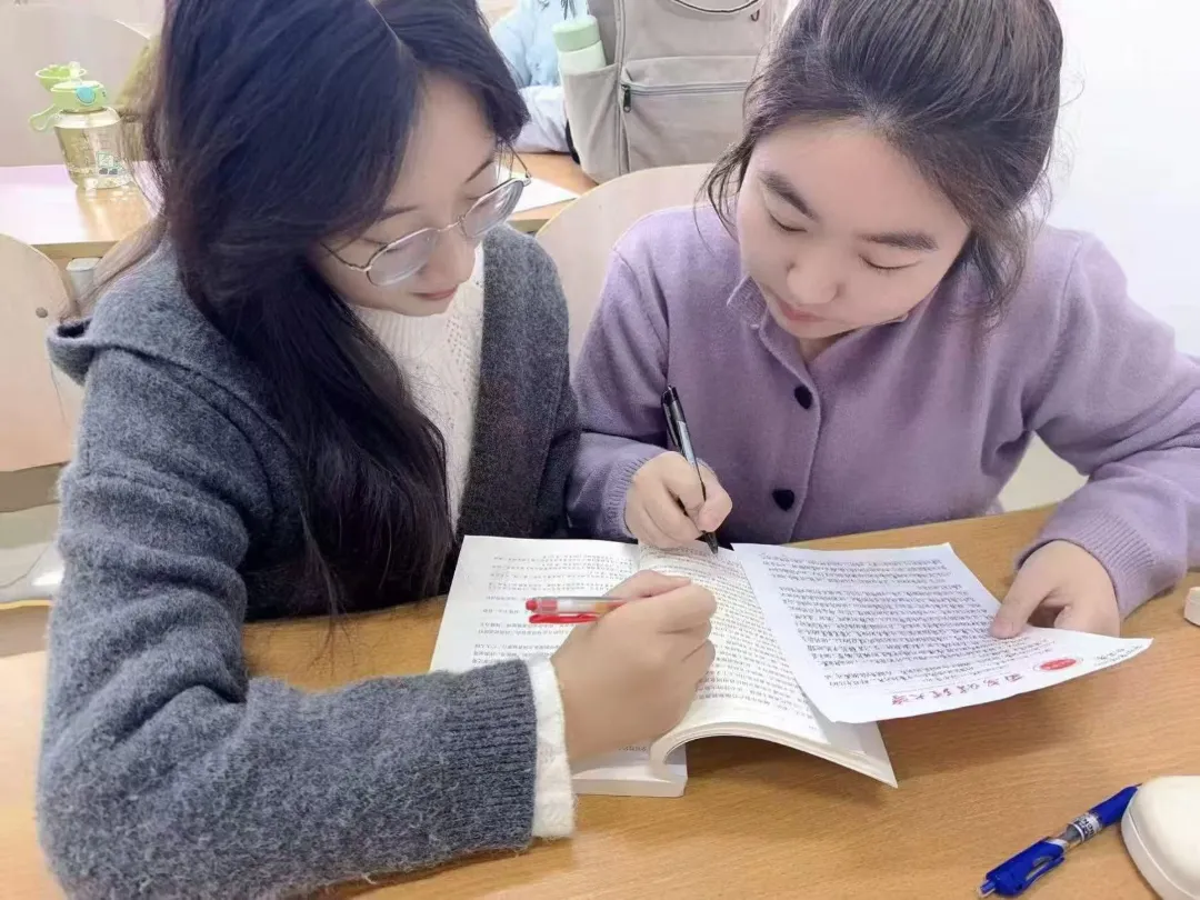 榜样引领 | 营销2402班——凝心共奋进,笃行铸辉煌