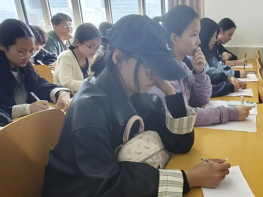 河北科技学院||市场营销协会||慧眼估价,妙手排序