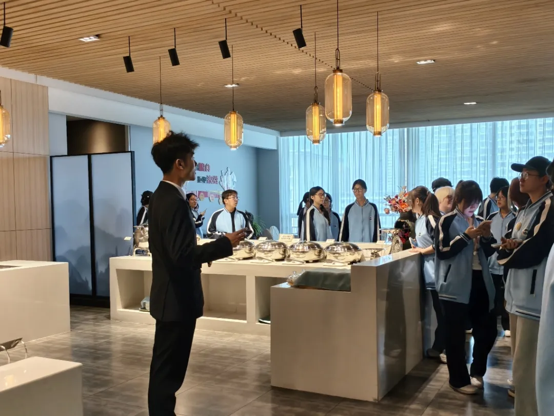 践知笃行 致远守正|管理学院市场营销专业认知实习