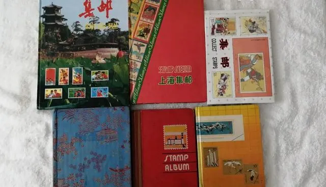 把我20本集邮册卖到马甸邮币市场,一看开价心里凉透了