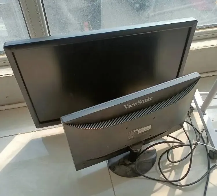 【二手市场】搅拌机/笔记本/柜机空调/电动提升机/金手镯/方管架子/打印机…