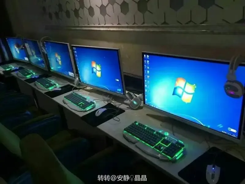 【二手市场】搅拌机/笔记本/柜机空调/电动提升机/金手镯/方管架子/打印机…