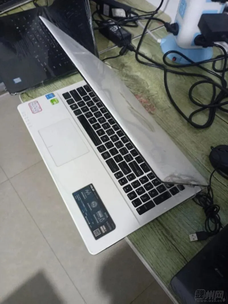 【二手市场】搅拌机/笔记本/柜机空调/电动提升机/金手镯/方管架子/打印机…