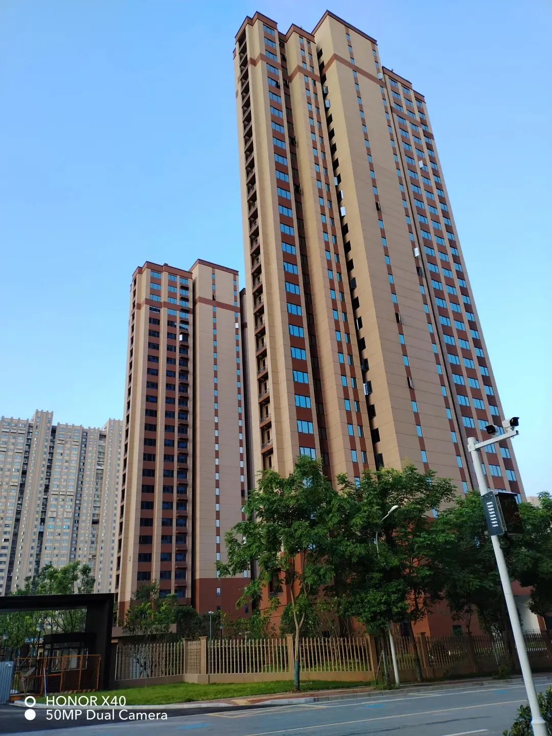 美以伊战争即将落幕!中东万亿重建市场开启:造价、项目、公司招工全指南