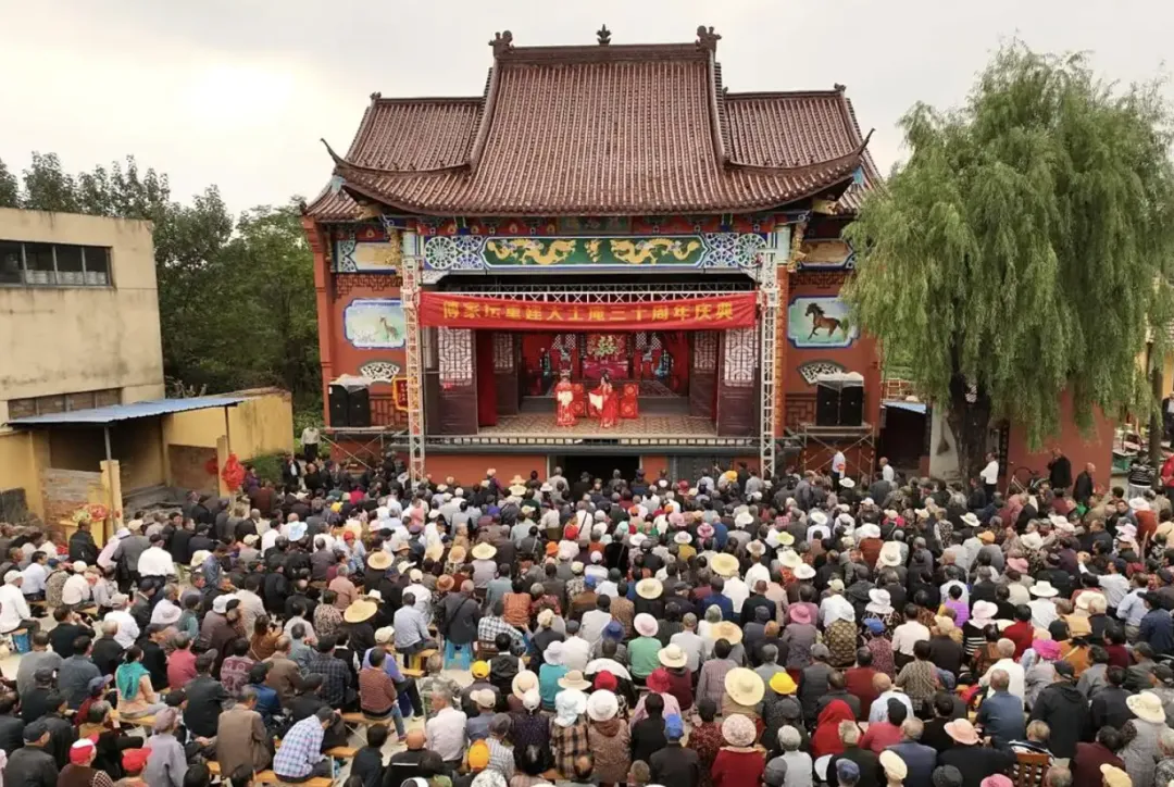 韩佳童:“十七年”国营剧团的市场导向