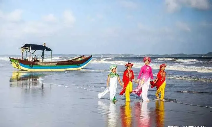 五一假期防城港企沙滩冲浪,港口市场美食——广西年轻潮玩地!