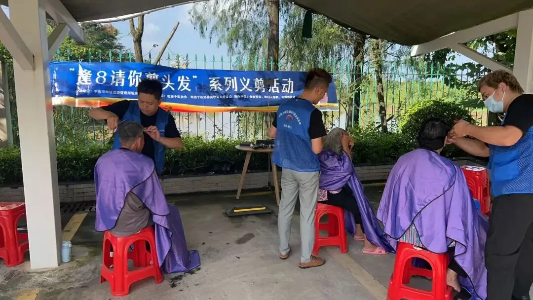 文明市场你我共建,“逢8义剪”月月相传——4月义剪活动顺利开展