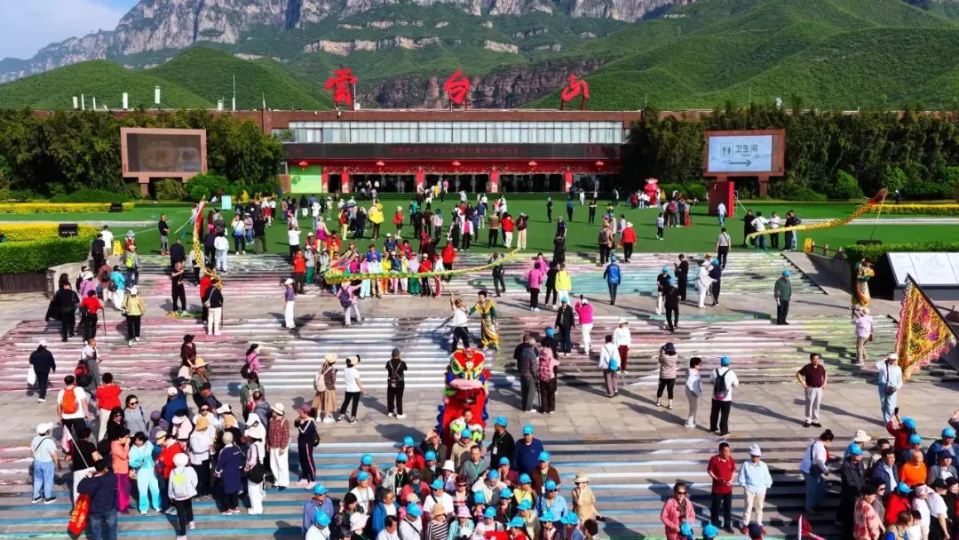 云台山春日市场火爆!再迎千人专列团!