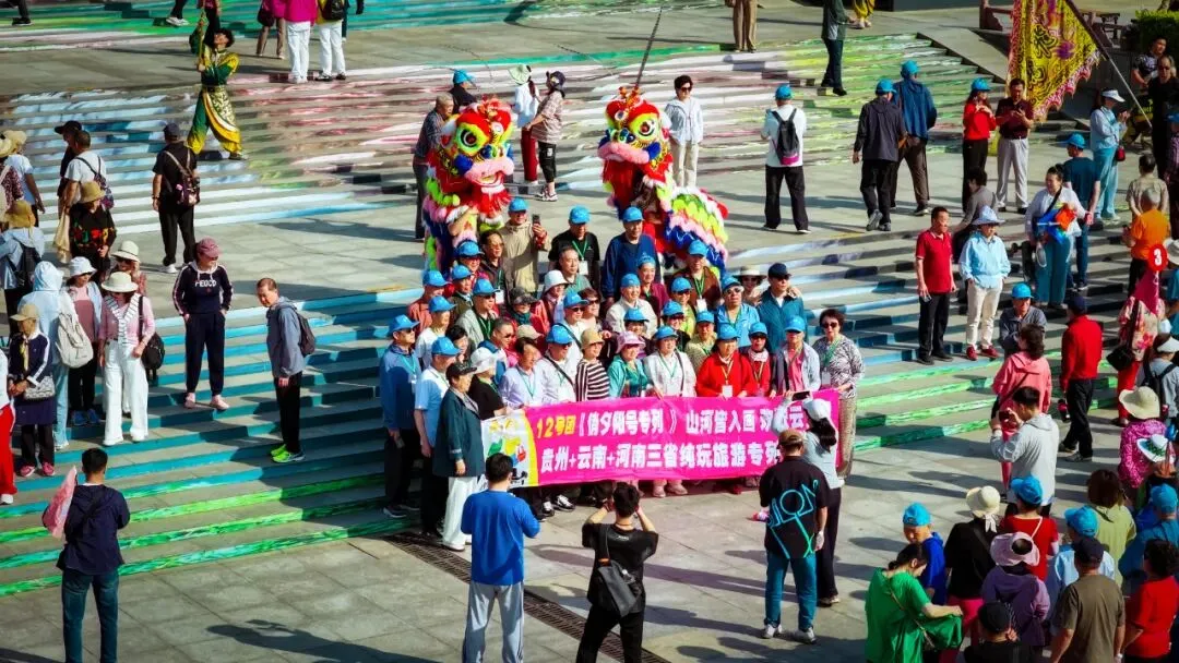 云台山春日市场火爆!再迎千人专列团!
