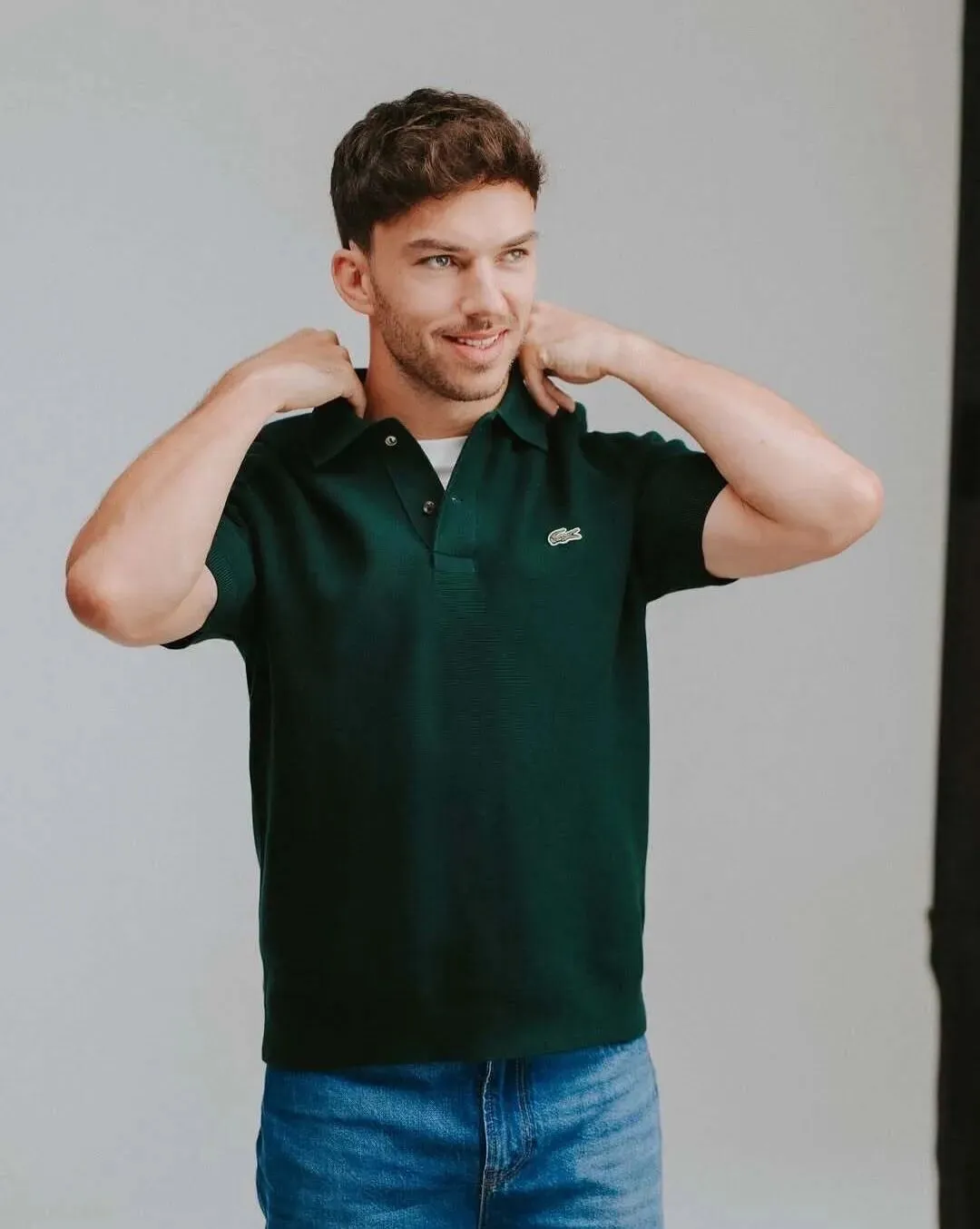 品牌营销动向「时代少年团成为卫龙全球品牌代言人」